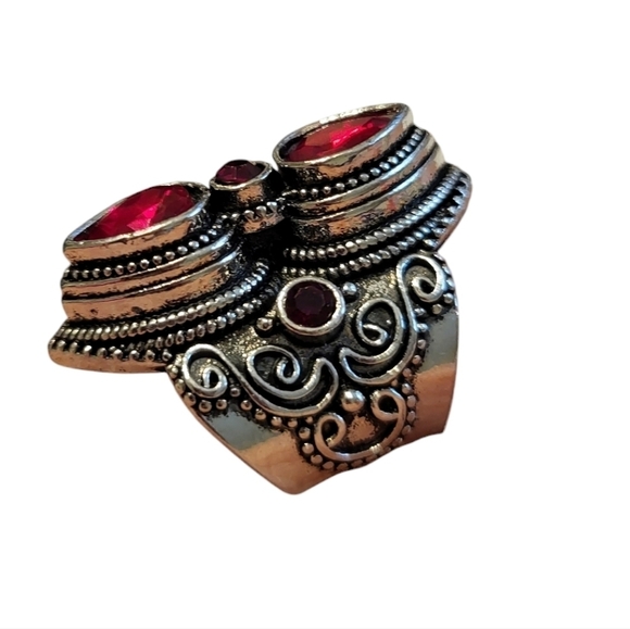 NEW Vintage Boho look red cubic zirconia size 8 - Picture 6 of 13